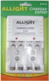 Carregador Allight Charger Expert A-612 Para 4 Pilhas AA AAA Bateria 9v 110/220v