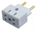 Adaptador Entra 2 Pinos 10 Amperes Sai 2 Femea 10 A + 2 Femeas 20 A